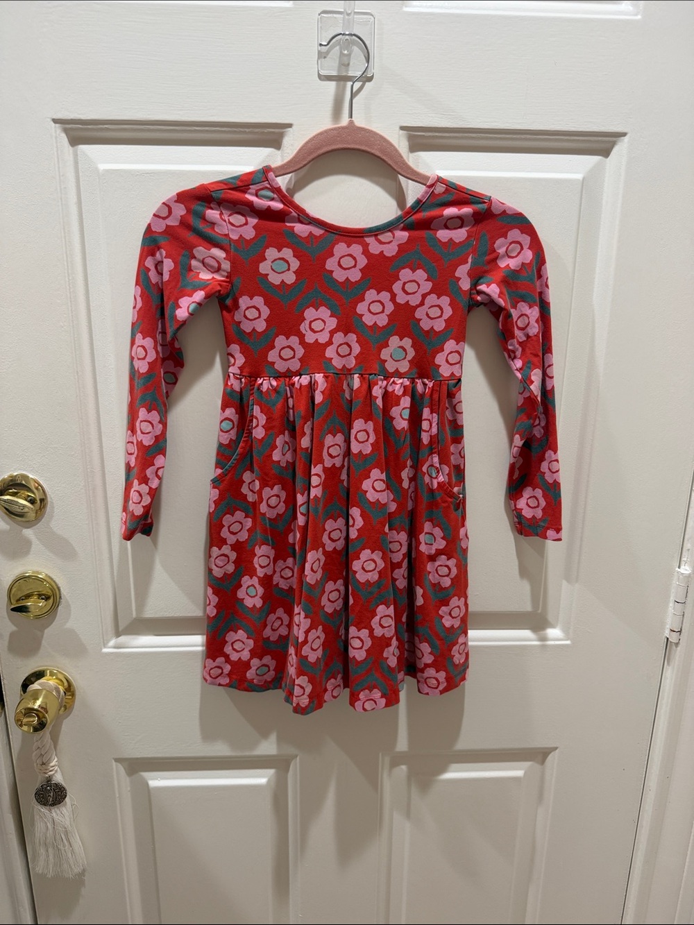Hanna Andersson Red Long-Sleeve Floral Twirl Dress with Pink Flowers